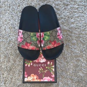 Gucci slides